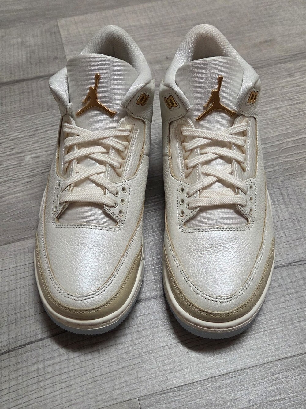 Jordan 3 Oyster - Picture 3 of 5